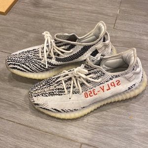 Yeezys boost 350 Size 10 Zebra